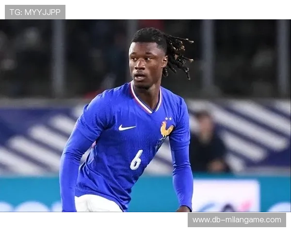 卡马文加改踢后腰效果爆炸，西媒：未来皇马真正的锁脖人，卡马文加皇马首秀